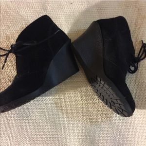 Wedge booties leather